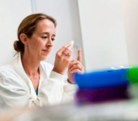 Dr Nicola Annels